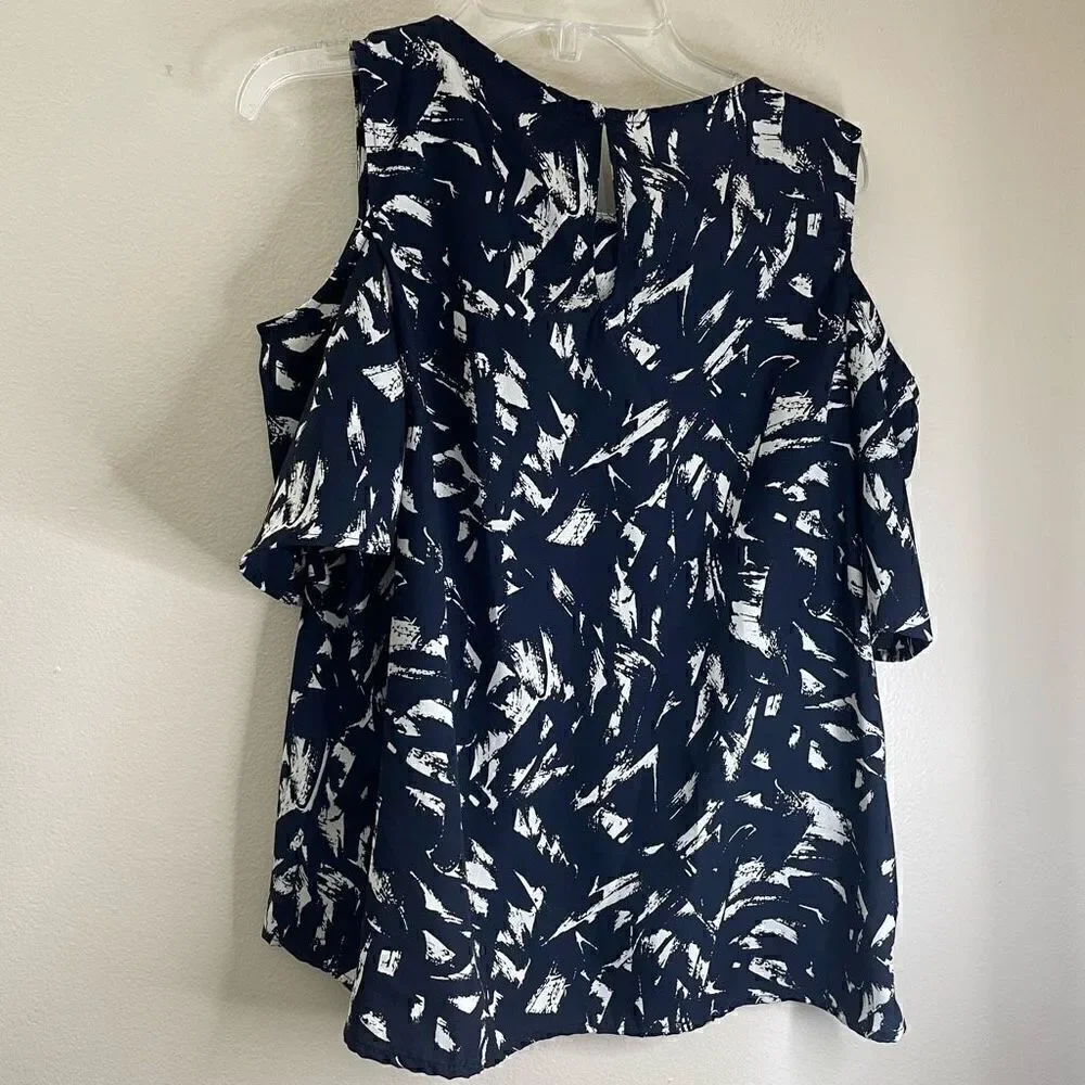 Harlow and Graham|Cold shoulder| Top